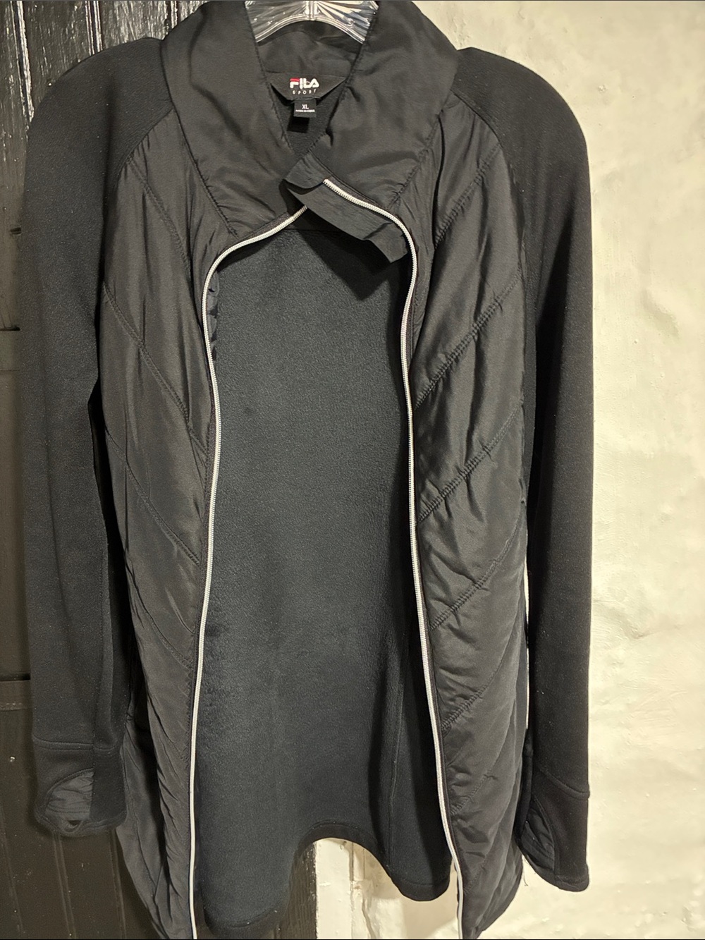 Fila Black Quilted-Front Lightweight Jacket with Knit Sleeves with side pockets